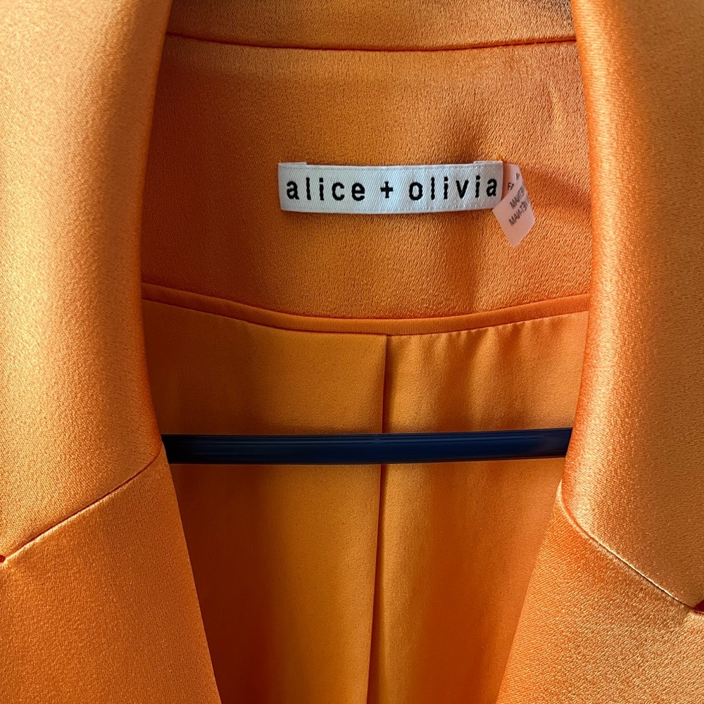 Alice + Olivia Women’s Orange Denny Notch Collar Boyfriend Blazer Silk Size 4 - Picture 4 of 17